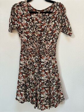 Free People Floral Short-Sleeve V-Neck Dress in Black & Rust size 0